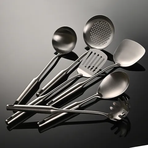 Stainless Steel Kitchen Utensils Cooking Tool Wok Spatula Soup Spoon Colander Turner Pasta Server Rice Spoon Hollow Handle Home Kitchen