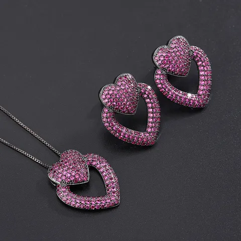Stile Occidentale Rame Zirconia a Forma di Cuore Orecchini a Bottone Collana con Pendente Intarsiato Strass Gioielli da Donna