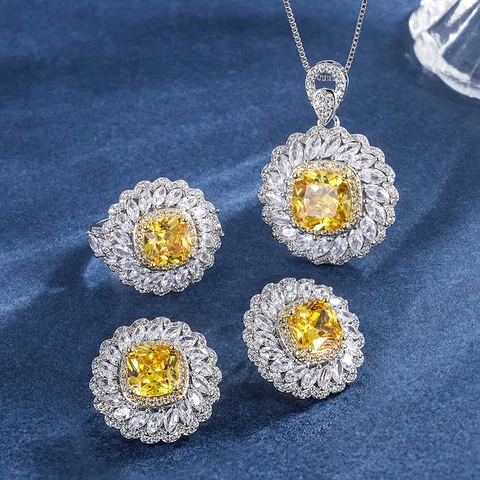 Luxuriöses Vintage Vergoldetes Kupfer Gelb Quadratisch Künstlicher Diamant Strass Schmuckset Für Damen Quadratischer Anhänger Halskette Ohrstecker Verstellbarer Ring