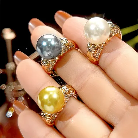 Elegante Anello in Rame Placcato con Perla Artificiale per Donna Anello Chiuso con Strass Intarsiati Gioielli Stile Ufficio