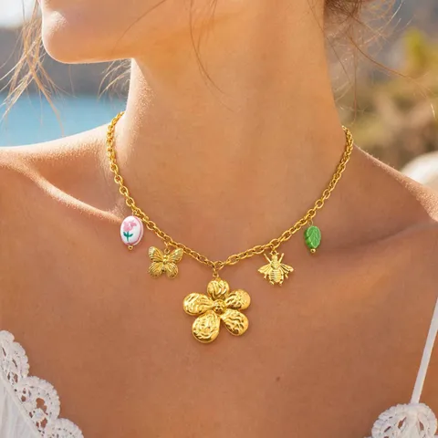 Women's 18K Gold Plated Stainless Steel Butterfly Bee Flower Leaf Pendant Necklace Trendy Nature Inspired Jewelry
