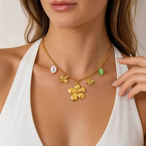 Women's 18K Gold Plated Stainless Steel Butterfly Bee Flower Leaf Pendant Necklace Trendy Nature Inspired Jewelry