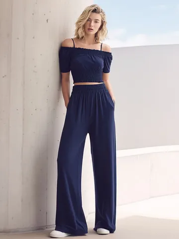 Conjunto Casual de Mujer con Top de Hombros Descubiertos de Manga Corta y Pantalón Recto Color Sólido Plisado Conjunto de Dos Piezas