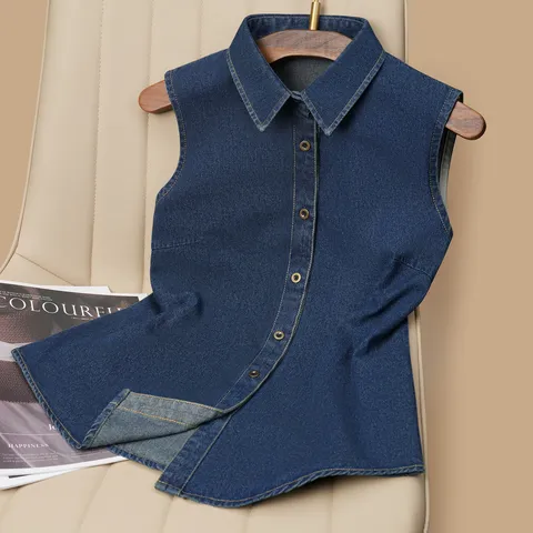 Women Casual Denim Vest Shirt Sleeveless Cotton Blend Button Up Top Loose Vintage Washed Denim Waistcoat With Pointed Collar