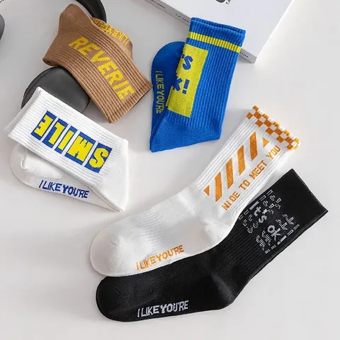 Calze Sportive Crew in Puro Cotone da Uomo Traspiranti Deodoranti Stampa con Lettere Casual da Basket per Giovani