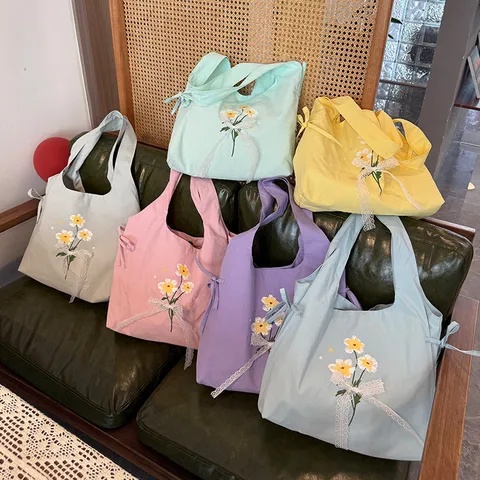Sweet Nylon Shoulder Bag With Daisy Embroidery And Lace Bowknot Vest Style Tote Bag For Women Daily Match Bag