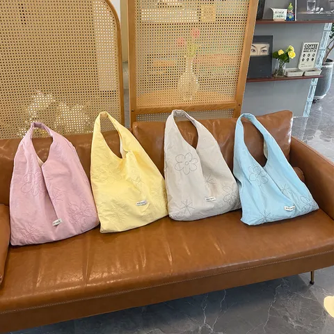 Sweet Style Women Nylon Shoulder Bag Elegant Flower Embroidery Handbag Casual Versatile Vest Tote Bag For Daily Matching