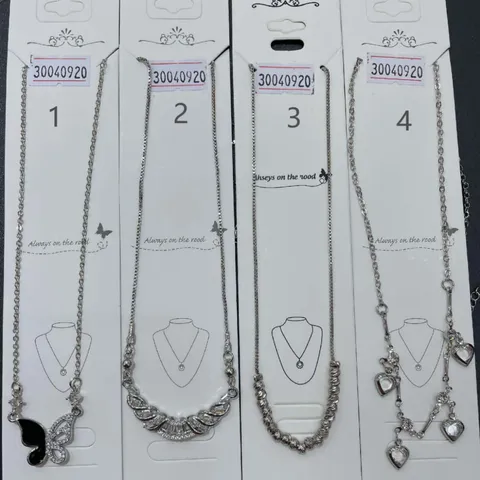 Minimalistische Koperen Vergulde Strass Sleutelbeen Ketting Niche Ontwerp Geometrische Vlinder Ster Kruis Hanger Ketting Voor Unisex