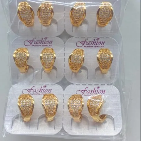 Messing Vergulde Zirconia Oorknoppen Minimalistische Micro Ingelegde Geometrische Oorbellen Voor Vrouwen Sieraden
