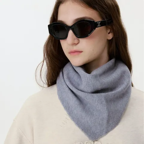 Women Cashmere Wool Blend Knitted Triangle Scarf Solid Color Elegant Shawl Neck Warmer Soft Autumn Winter Wrap Scarf