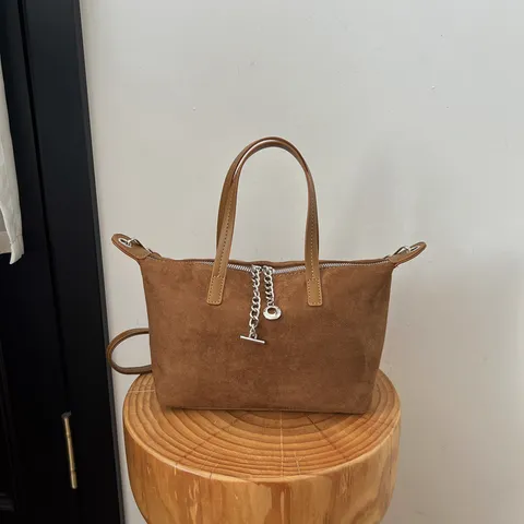 Damen Minimalistische PU Leder Umhängetasche Mode Einfarbig Schultertasche Elegant Pendeln Handytasche Geldbörse Für Den Alltag
