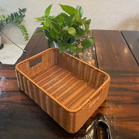 Minimalist Plastic Storage Basket Woven Design Large Capacity Storage Bin For Living Room Desktop Sundries Organizer