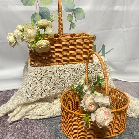 Creative Imitation Rattan Woven Picnic Basket Portable Handheld Vegetable Storage Basket Rural Style Home Decor