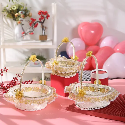 Panier de Fille de Fleurs en Rotin PE Fabriqué à la Main Conteneur de Stockage de Bonbons de Mariage Avec Garniture en Dentelle Pour Noël Pâques Fête