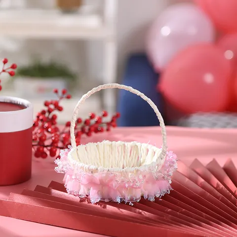Mini Wedding Woven Flower Basket Lace Trim Handheld Storage Basket Candy Organizer Gift Storage Container