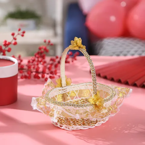 Panier de Fille de Fleurs en Rotin PE Fabriqué à la Main Conteneur de Stockage de Bonbons de Mariage Avec Garniture en Dentelle Pour Noël Pâques Fête
