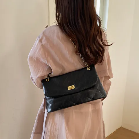 Damen Casual PU Rautenmuster Klappen Quadratische Tasche Klassische Nähte Kettenriemen Schultertasche Grosse Kapazität Umhängetasche Für Pendeln Alltäglich