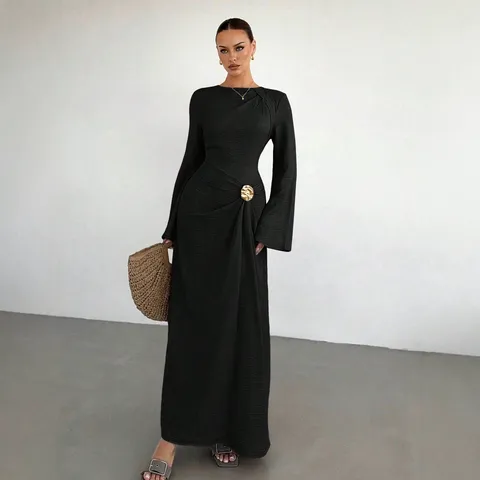 Women's Elegant Crew Neck Flare Long Sleeve Pleated Maxi Dress With Metal Buckle Slim Fit Casual Long Dress