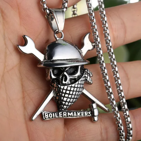 Collier Pendentif Tête de Mort Pirate Rétro en Acier Inoxydable Bijoux Biker Punk Mécanique pour Hommes Femmes