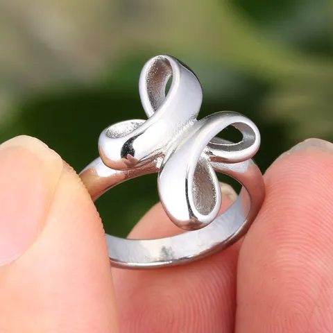 Nordic Style Stainless Steel Criss-Cross Ring For Women High Polished Exaggerated Design Finger Ring Fashion Jewelry Gift