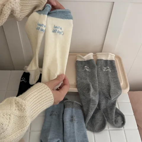 Calze Slouch Calde Invernali da Donna Misto Lana Bicolore Risvolto Arrotolato Ricamo Lettere Calze Casual Dolci