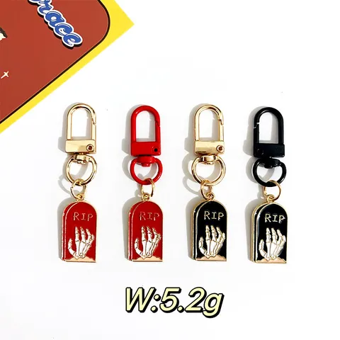 Halloween Metal Tombstone Keychain Skeleton Hand Car Key Chain Bag Pendant Gothic Style Couple Jewelry Gift