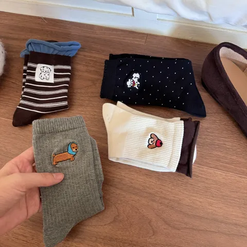 Women's Cartoon Dachshund Embroidery Combed Cotton Casual Sweat-Absorbing Crew Socks