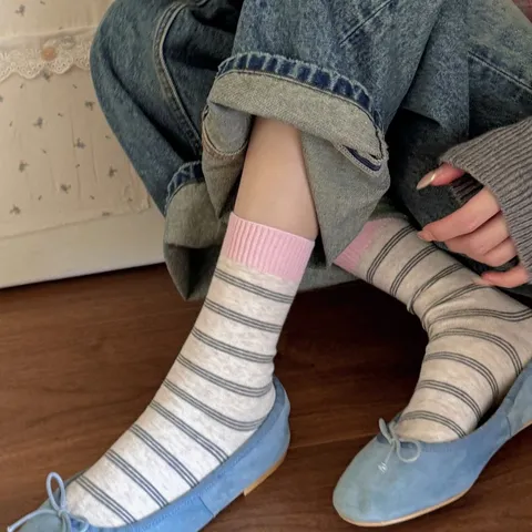 Women Japanese Style Striped Color Block Mid Tube Socks Combed Cotton Sweat Absorbing Casual Daily Stacked Socks