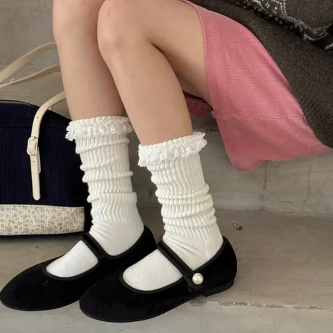 Women's Sweet Lace Trim Vertical Striped Thickened Terry Crew Socks Autumn Winter Warm Cotton Stacked Socks