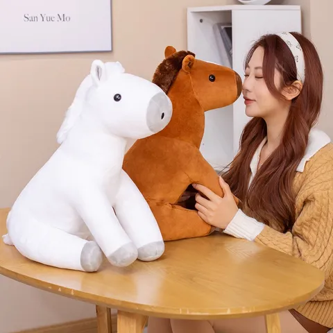 Mignon Dessin Animé Assis Cheval Peluche Doux Rembourré Poney Poupée Animal Oreiller Fille Cadeau Décoration Maison