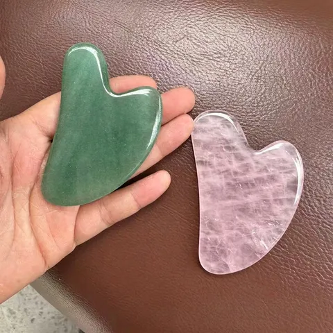 Outil de Guasha en Pierre Naturelle Forme de Coeur Rouleau de Massage Visage Quartz Rose Aventurine Jade Masseur de Peau