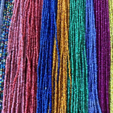 Natural Shell Heishi Beads 3mm Irregular Disc Spacer Beads Dyed Sea Shell Beads For DIY Jewelry Making Necklace Bracelet
