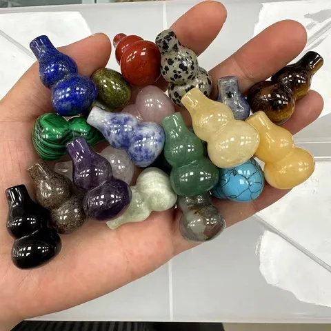 Naturstein Kristall Wu Lou Anhänger Flaschenkürbis Form Poliert DIY Halskette Zubehör Heilkristall Stein Schmuck Anhänger Ornament