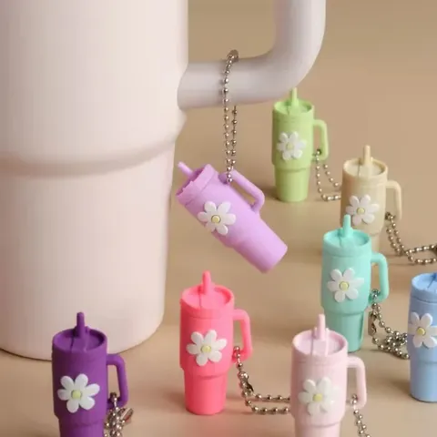 Grand Capacité Ensemble d'Accessoires pour Tumbler Silicone Tasse Botte Couvercle de Paille Et Chaîne Pour Décor de Bouteille d'Eau