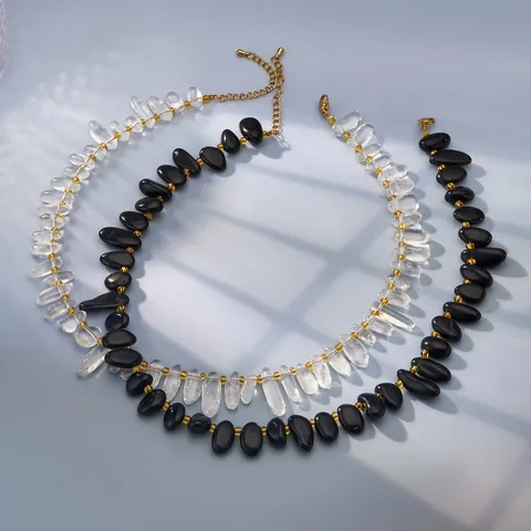 Nischenluxus Edelstahl Naturstein Kette Unregelmäßige Handgefertigte Perlen Schwarz Weiß Geometrische Choker Choker-Kette Für Party Damen