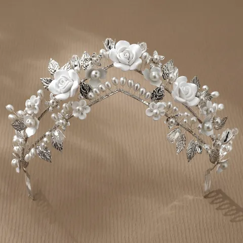 Ornement de Tête de Mariée Fait Main en Pâte Polymère Fleurs Mariage Occidental Perle Artificielle Couronne Serre-Tête Tiare Accessoires Cheveux Avec Peigne Pour Femmes