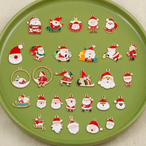 Kerstmis Kerstman Legering Druppelolie DIY Hangers Emaille Bedels Voor Armband Sleutelhanger Ketting Feestelijke Sieraden