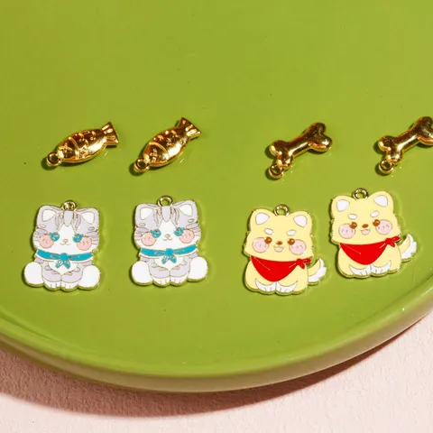 Cute Animal Alloy Enamel Cat Fish Dog Bone Pendants Charms For DIY Necklace Bracelet Keychain Jewelry Making