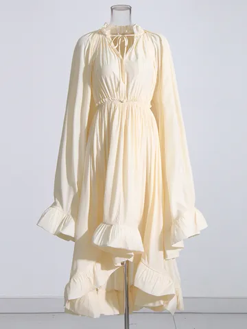 Robe Longue pour Femmes Style Palais Rétro Français à Manches Courtes Taille Châle Plissée à Volants Couleur Unie Élégante