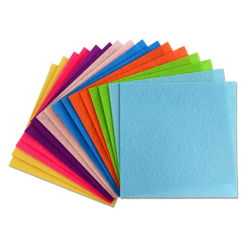 Feuilles de Tissu en Feutre Non Tissé DIY Fait Main Matériel de Bricolage Tissu en Feutre Carré Multicolore pour Enfants Projets d'Art