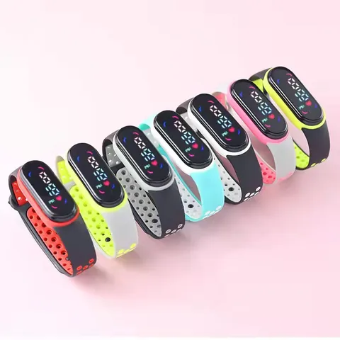 Montre Numérique LED pour Enfants Étudiants Sports Écran Tactile Étanche Montre-Bracelet Électronique Perforé Bicolore Plastique Silicone Bracelet Décontracté Montre Cadeau
