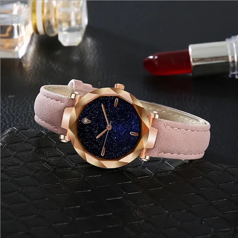 Elegante Sternenhimmel Damenuhr Quarz Strass Roségold Gehäuse Lederarmband Lässige Mode Armbanduhr Chic Zeitmesser