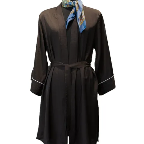 Robe de Chambre de Nuit à Manches Longues Col en V Couleur Unie avec Ceinture pour Femmes Vêtement d'Intérieur Drapé Léger