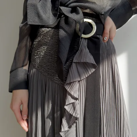 Women Casual High Waisted Pleated Lettuce Edge Slit Long Skirt Commuting Elegant A-Line Polyester Skirt Pants