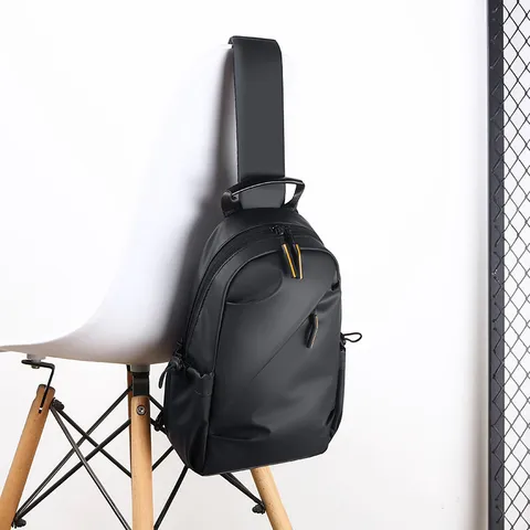 Bolso de Pecho Impermeable para Hombre Tendencia Urbana Bolso Bandolera Resistente al Desgaste para Viajes Diarios