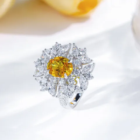 925 Sterlingsilber Laborgezüchteter Gelber Saphir Ring Ovale Blumen Cluster Strass Cocktailring Damen Schmuck Geschenk