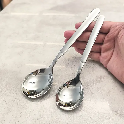 Cuillère en Acier Inoxydable 316 de Qualité Alimentaire Robuste Épaisse Longue Poignée Cuillère à Soupe Ronde Vaisselle de Cuisine