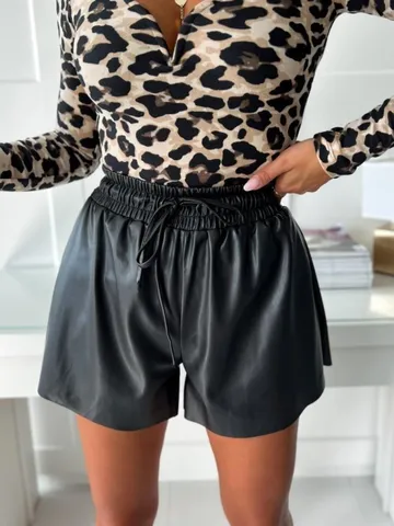 Women Vintage High Waist Drawstring PU Leather Straight Leg Casual Shorts Summer Fashion Comfy Short Pants