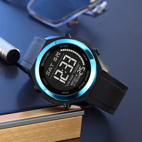 SKMEI Orologio Sportivo da Esterno Impermeabile Orologio da Polso Elettronico Digitale Doppio Orario Sveglia Luminosa Cinturino in TPU per Uomo Donna