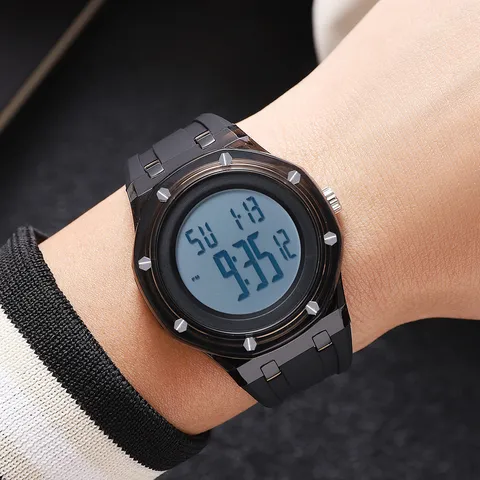 SKMEI Orologio Digitale Sportivo di Moda Cassa in Resina Trasparente Ottagonale Cinturino in Silicone Impermeabile Luminoso per Uomo Donna